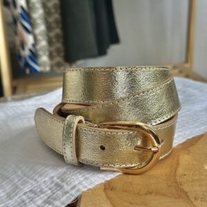 Ceinture en cuir dorée